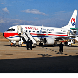 上海虹桥空运代理航空快运业稳步发展的原因是什么？